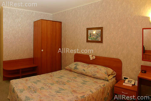 Cosmos Hotel 10